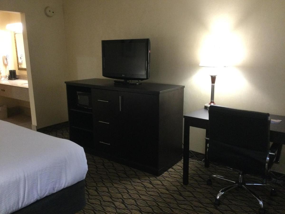 Baymont By Wyndham Bridgeport/frankenmuth