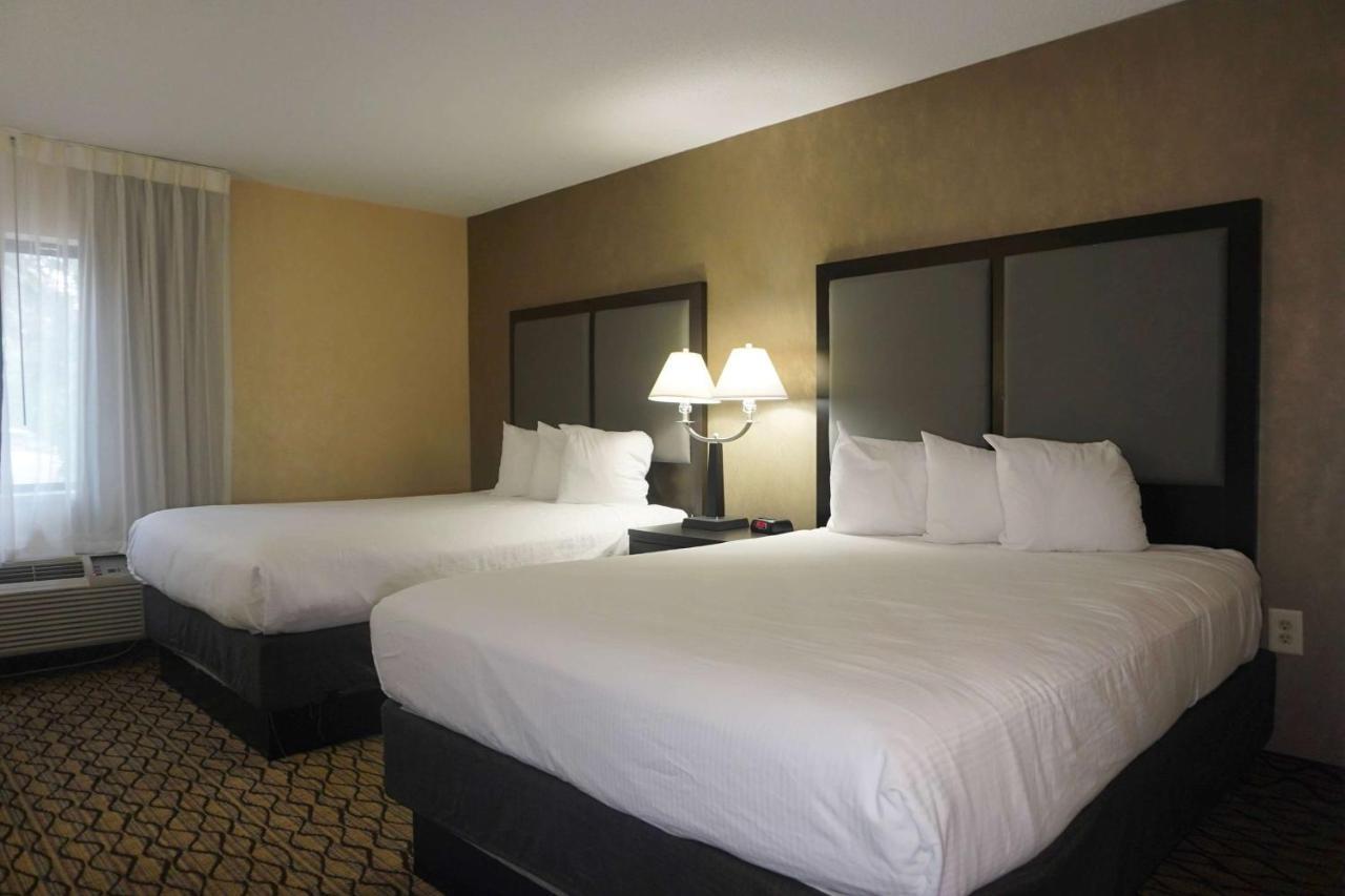 Baymont By Wyndham Bridgeport/frankenmuth 2*